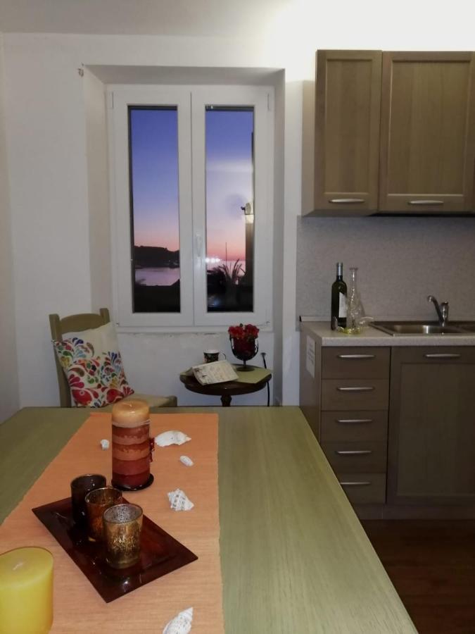 Havana - Apartment With Sea View Rovinj Exteriör bild